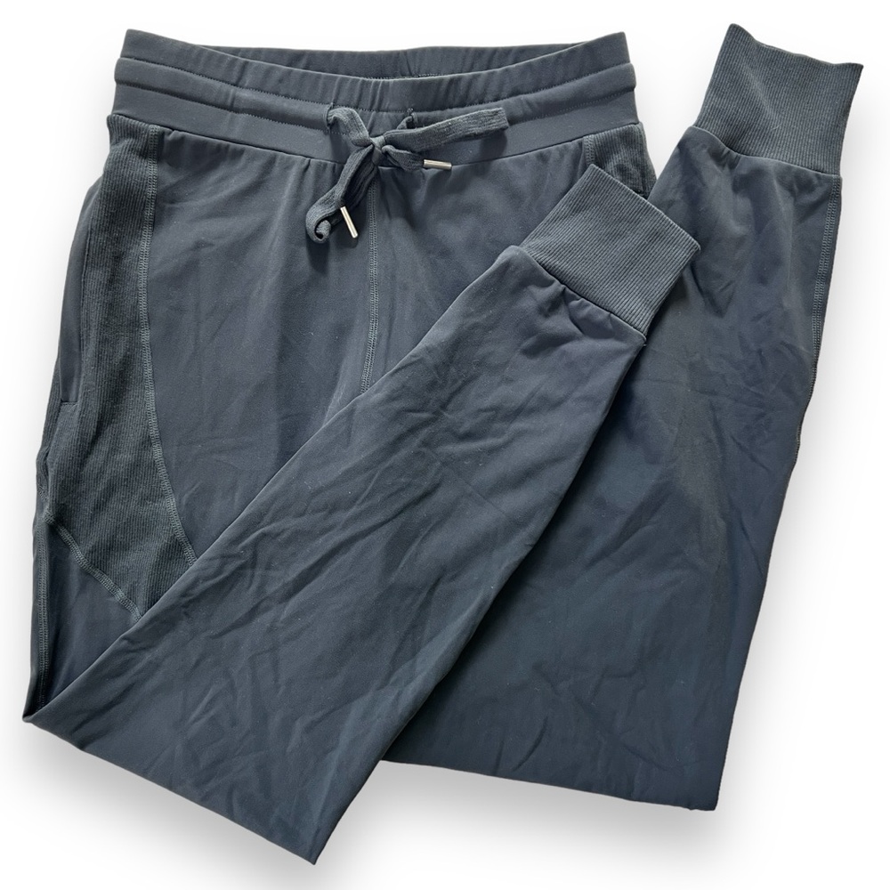 BuffBunny Sark Gray Joggers with Zipper Pockets and Adjustable Drawstring